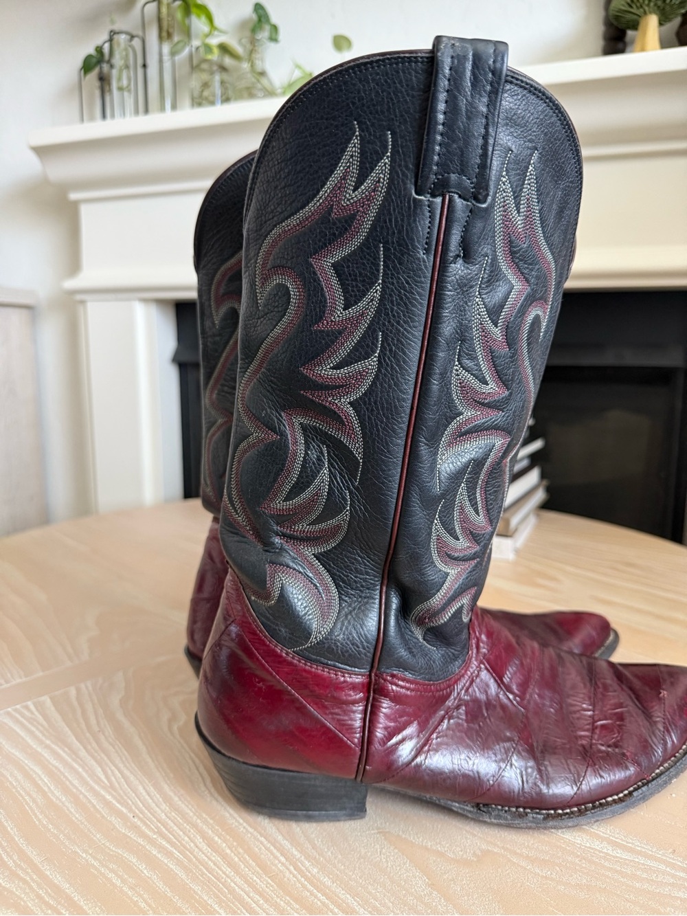 Nocona|Men's Western leather cowboy boots Black & Burgundy,textured•••size 11.5 - Picture 4 of 16